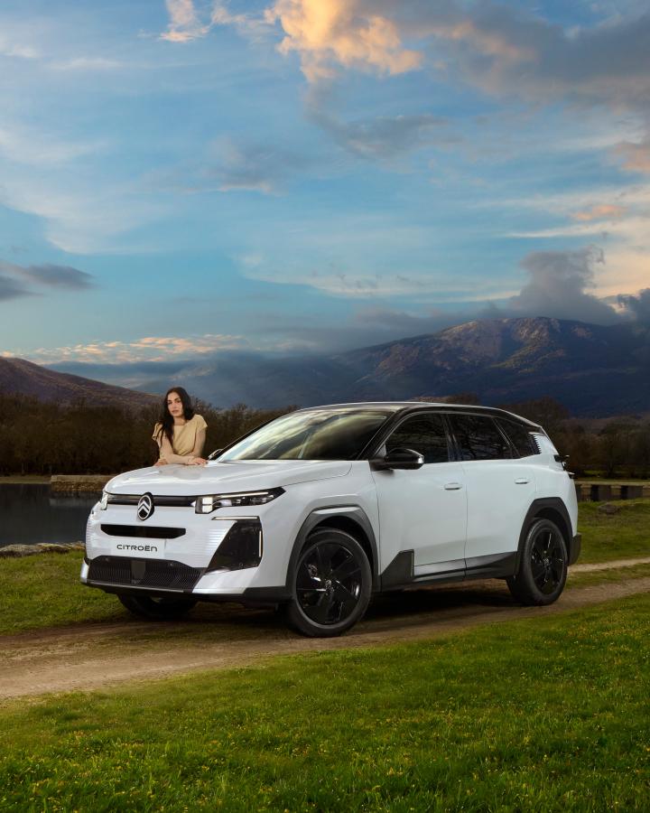 03_26_Citroen_foto01_0243_R4_sueloweb.jpg